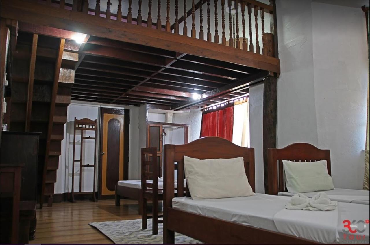 Escolta's Homey Lodge Vigan Exterior foto