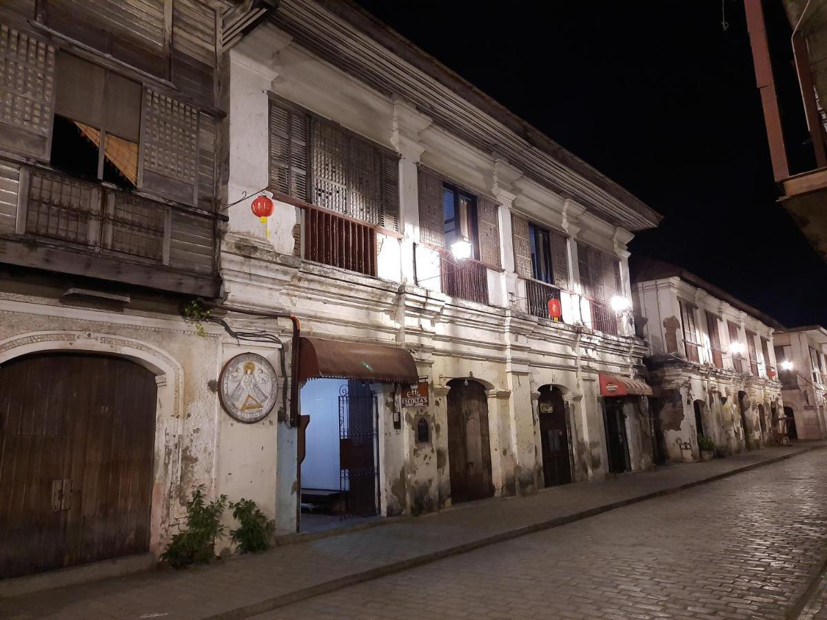 Escolta's Homey Lodge Vigan Exterior foto