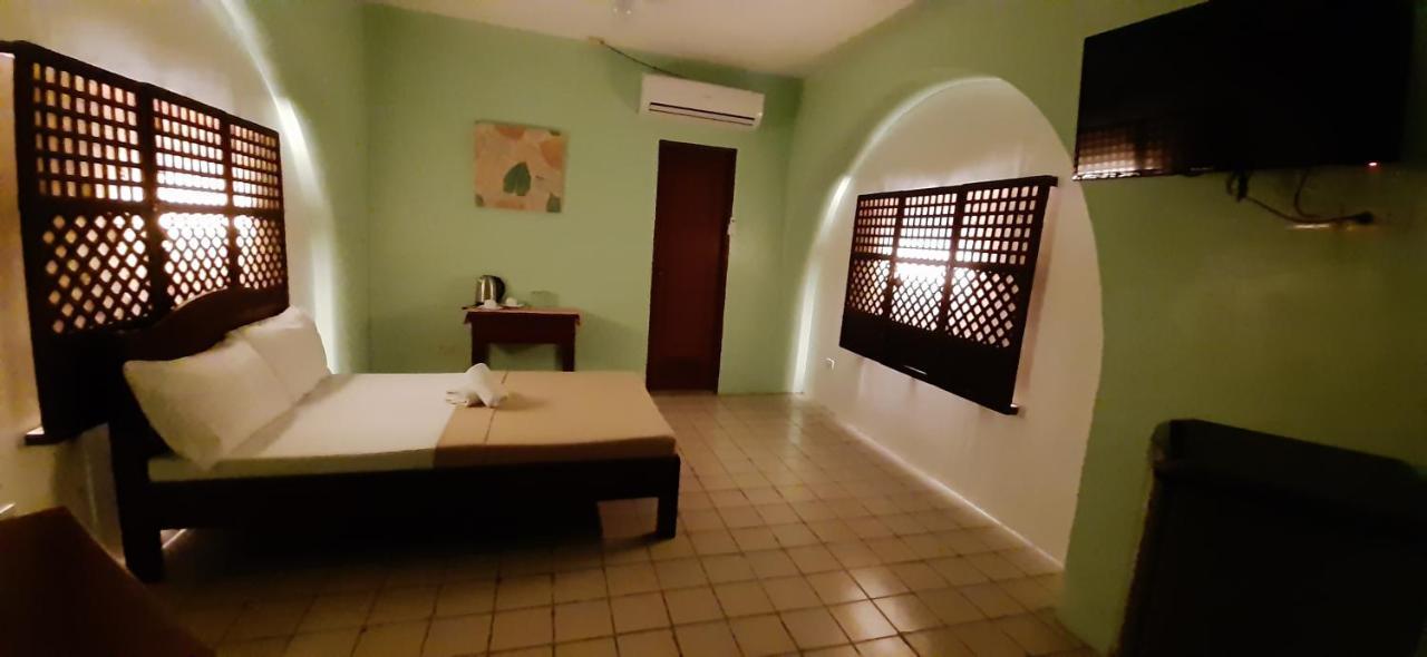 Escolta's Homey Lodge Vigan Exterior foto